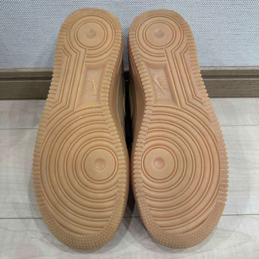 NIKE(ナイキ)のエアフォースワン ミッド フラックス 25.5cm メンズの靴/シューズ(スニーカー)の商品写真