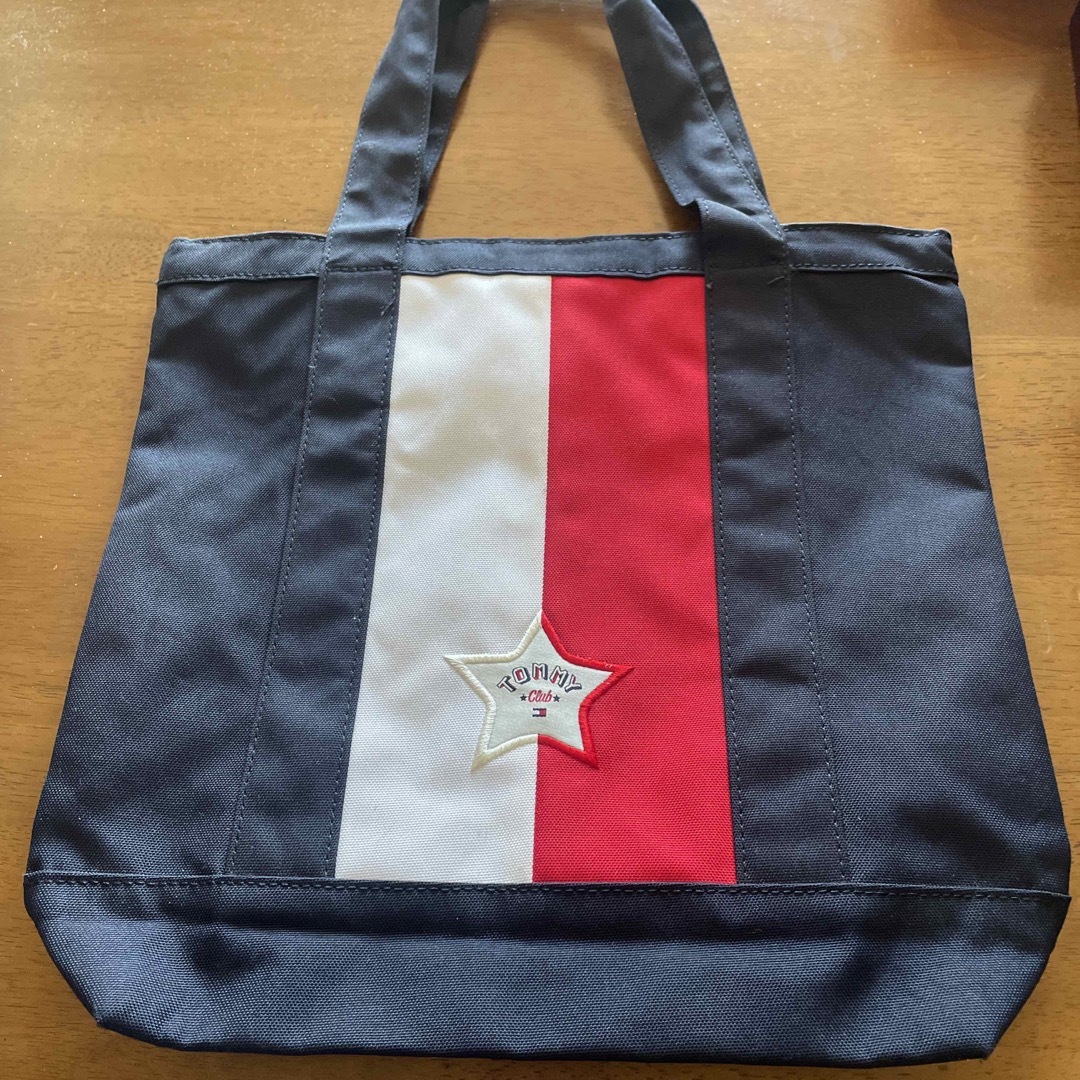 TOMMY HILFIGER(トミーヒルフィガー)のTOMMY Clubトミークラブトートバック レディースのバッグ(トートバッグ)の商品写真