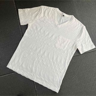 アーヴェヴェ(a.v.v)のアーヴェヴェ　Tシャツ　M(Tシャツ/カットソー(半袖/袖なし))