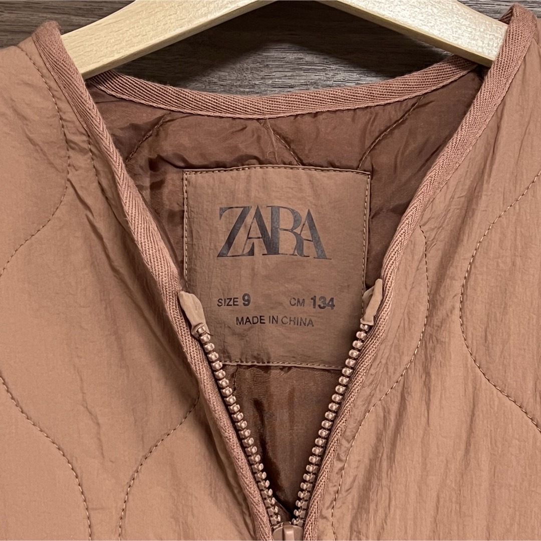 ZARA(ザラ)のZARAザラ◾︎キルティングアウター　134 キッズ/ベビー/マタニティのキッズ服女の子用(90cm~)(ジャケット/上着)の商品写真