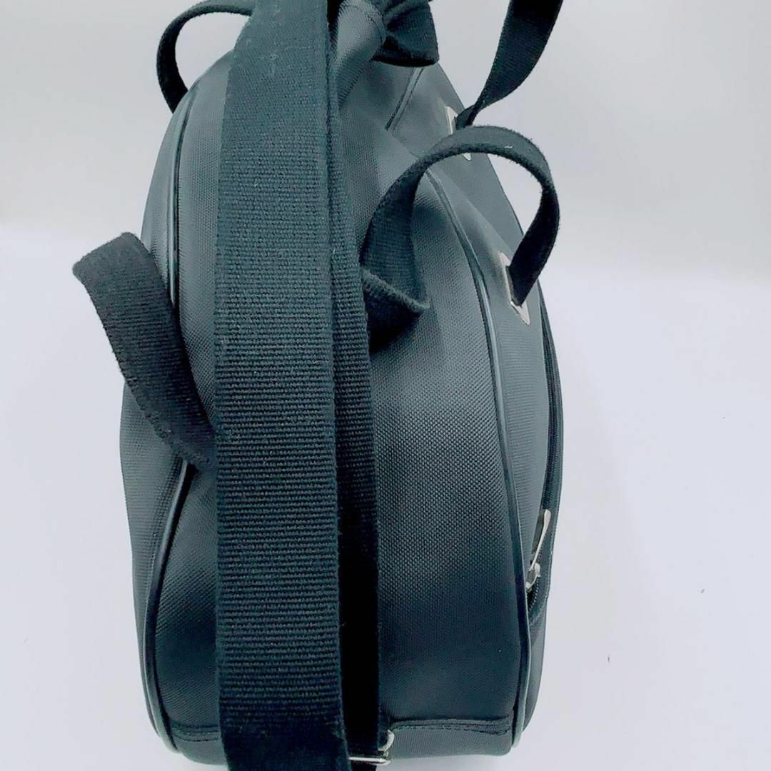 LACOSTE(ラコステ)のラコステ　ミニボストン　ショルダー　2WAY バッグ　PVC エンボス　ブラック メンズのバッグ(ショルダーバッグ)の商品写真
