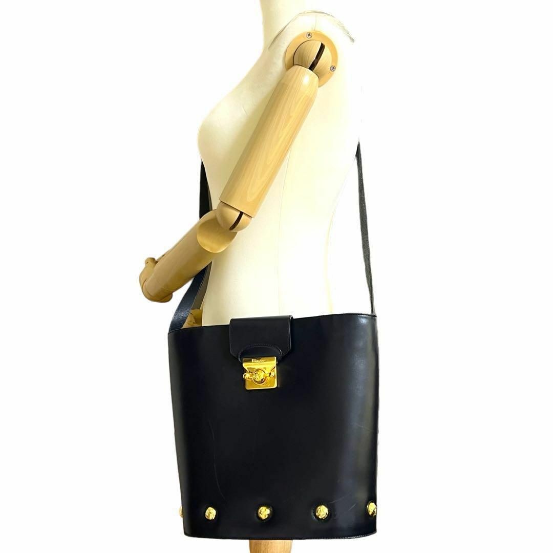Salvatore Ferragamo - 美品 サルヴァトーレフェラガモ ショルダー