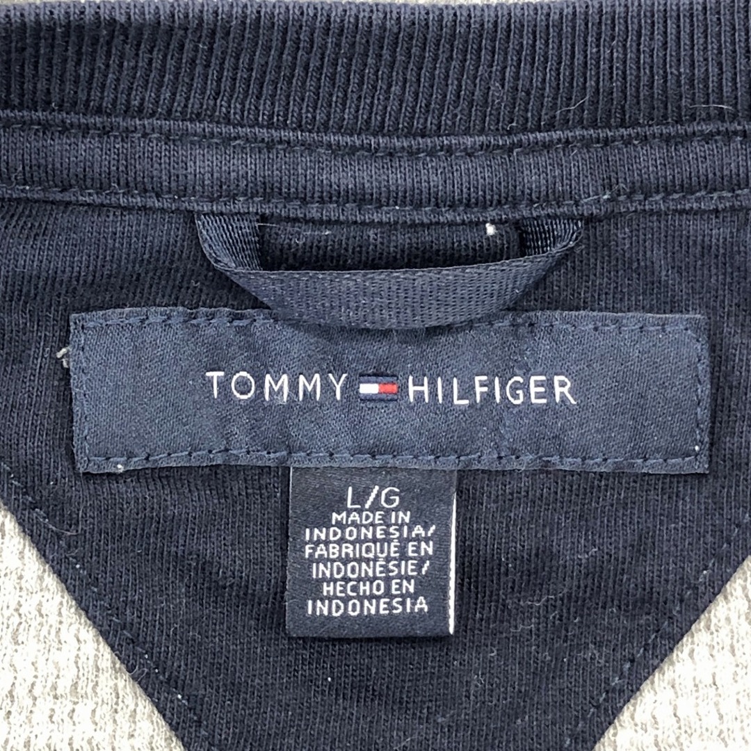 TOMMY HILFIGER(トミーヒルフィガー)のTOMMY HILFIGER トミーヒルフィガー カレッジロゴ サーマル アメカジ グレー (メンズ L) 中古 古着 P0492 メンズのトップス(Tシャツ/カットソー(七分/長袖))の商品写真