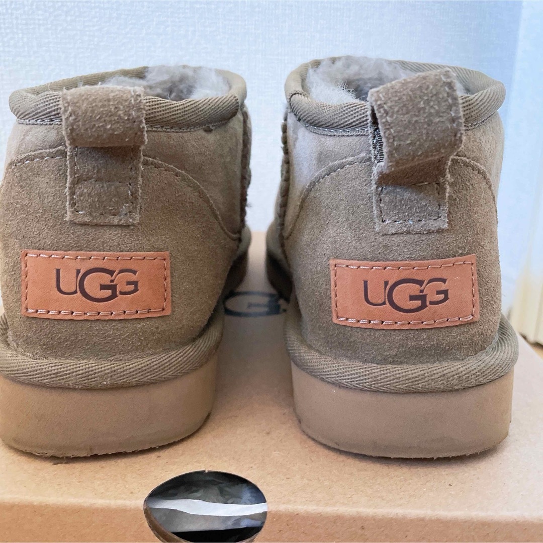 UGG(アグ)のUGGムートンブーツ レディースの靴/シューズ(ブーツ)の商品写真