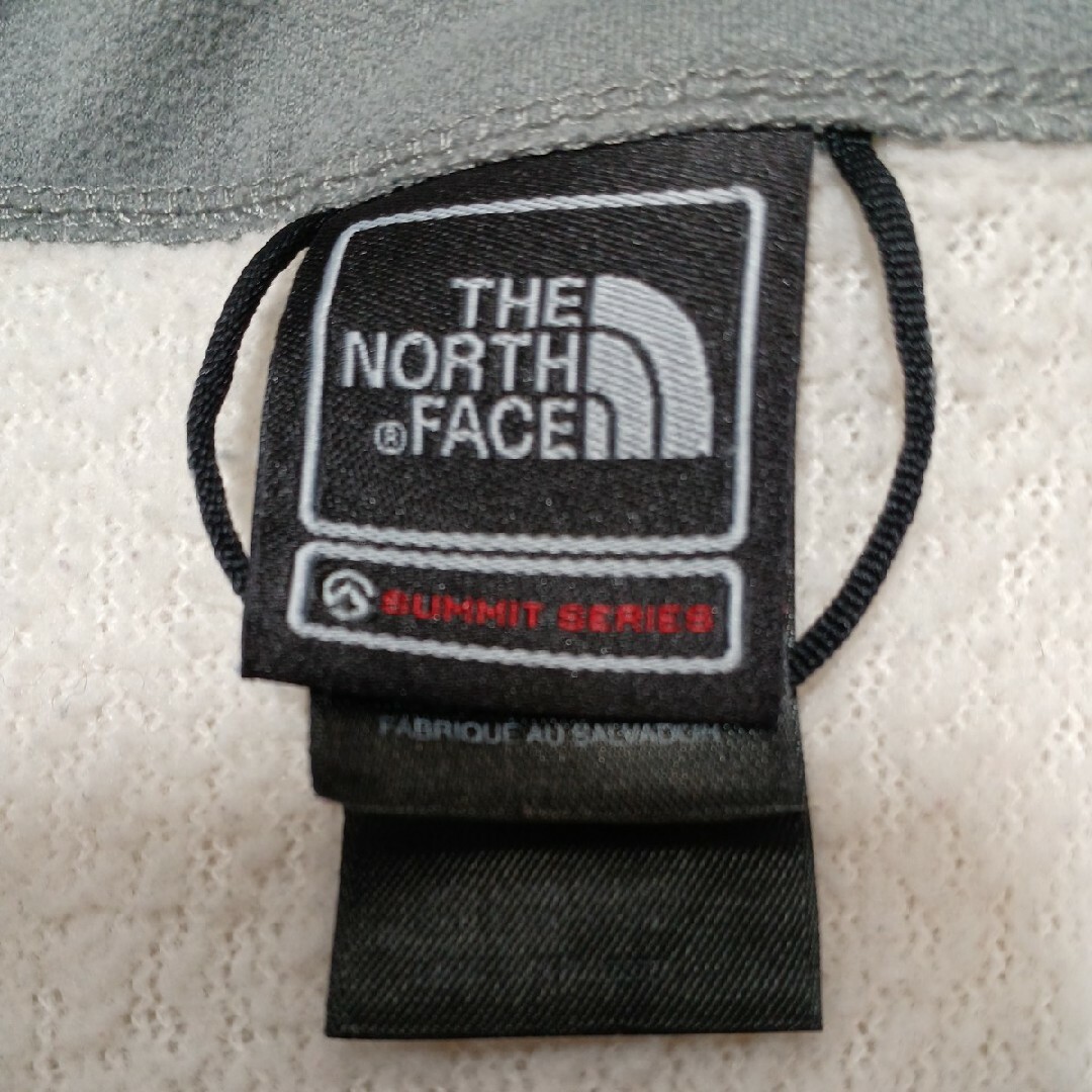 THE NORTH FACE(ザノースフェイス)の76♪US古着ザ・ノースフェイスボアフリースジャケットホワイトUS-M(日本L) レディースのジャケット/アウター(ナイロンジャケット)の商品写真
