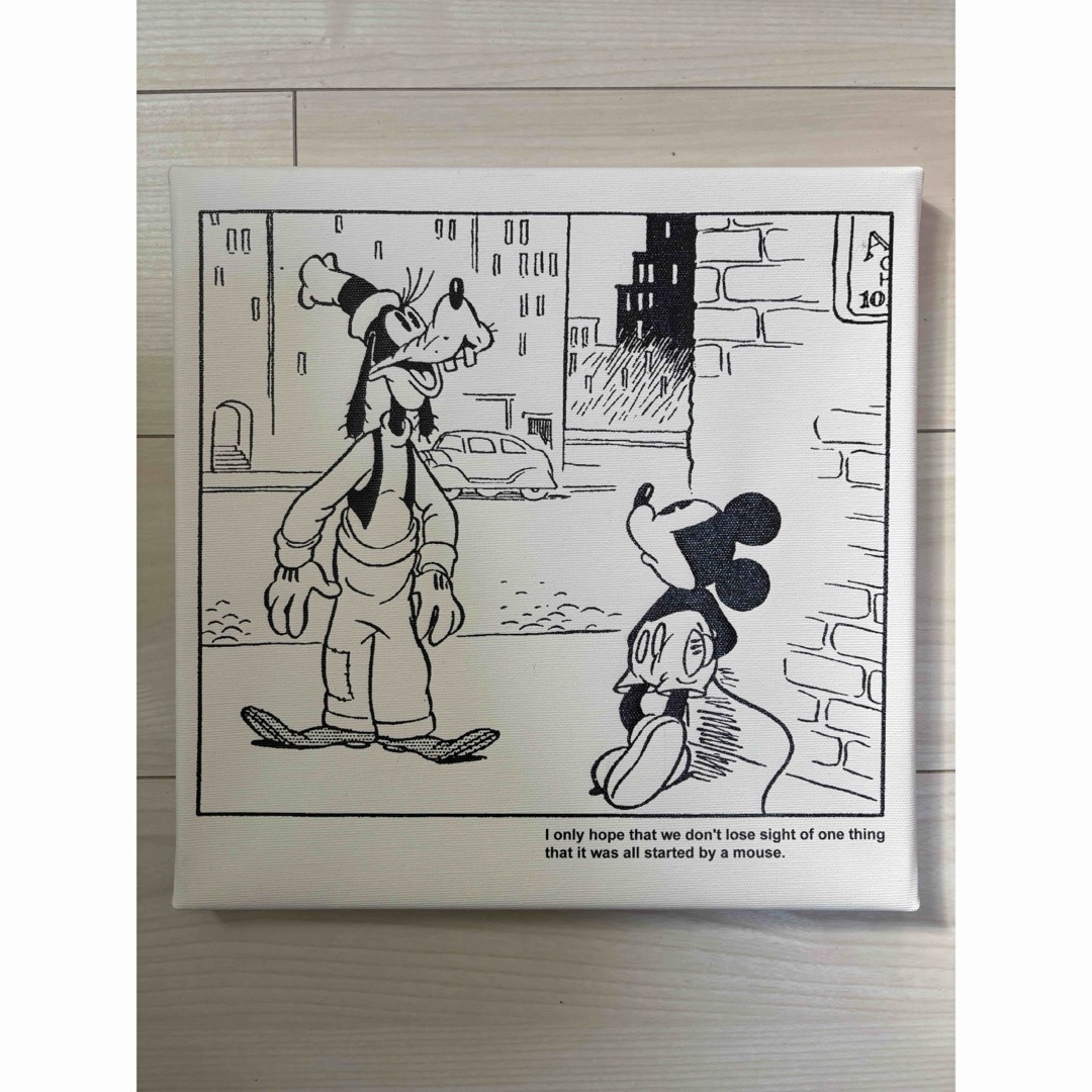 ディズニー ミッキーマウス アートパネル 30cm × 30cm エンタメ/ホビーの美術品/アンティーク(絵画/タペストリー)の商品写真