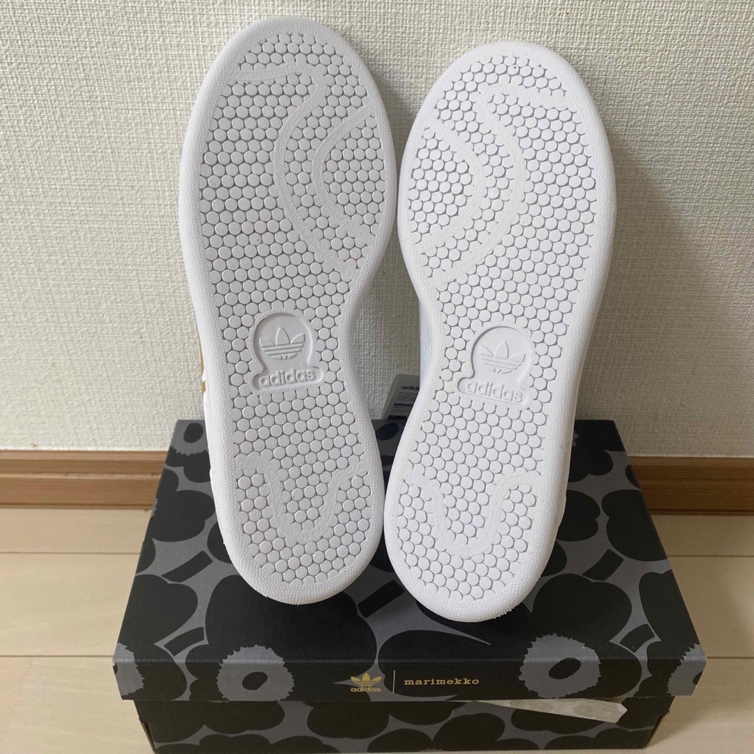 STANSMITH（adidas）(スタンスミス)のADIDAS アディダス スタンスミス J マリメッコ  23cm レディースの靴/シューズ(スニーカー)の商品写真