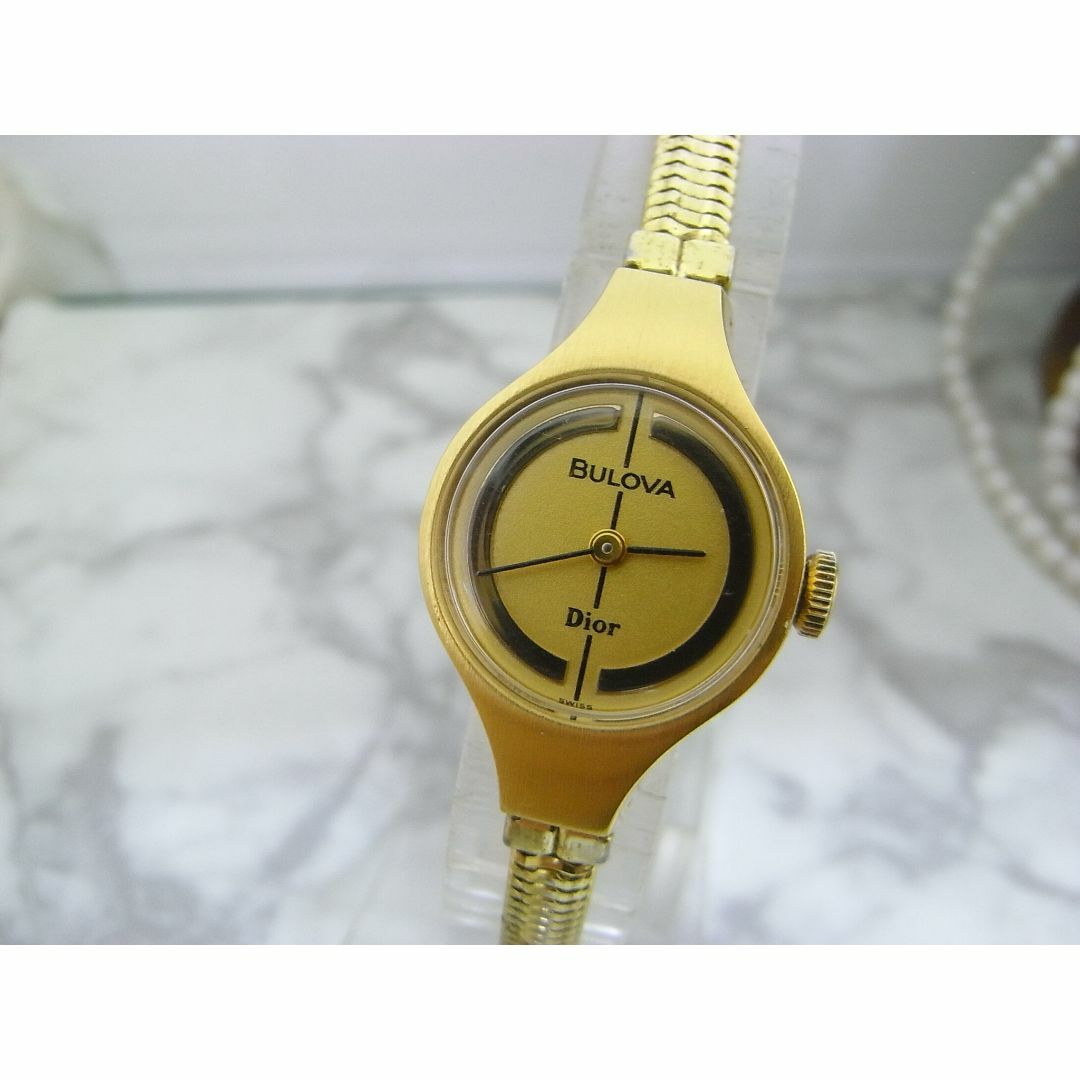 ブランド古物市場付属品ヴィンテージ　ブローバー　ディオール　手巻き　レディース　時計