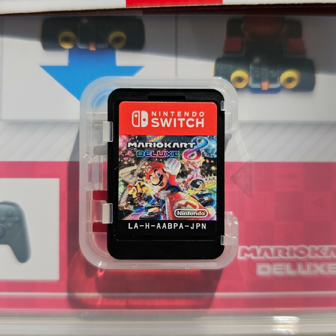 Nintendo Switch(ニンテンドースイッチ)の美品 Nintendo Switch ソフト マリオカート8 デラックス エンタメ/ホビーのゲームソフト/ゲーム機本体(家庭用ゲームソフト)の商品写真