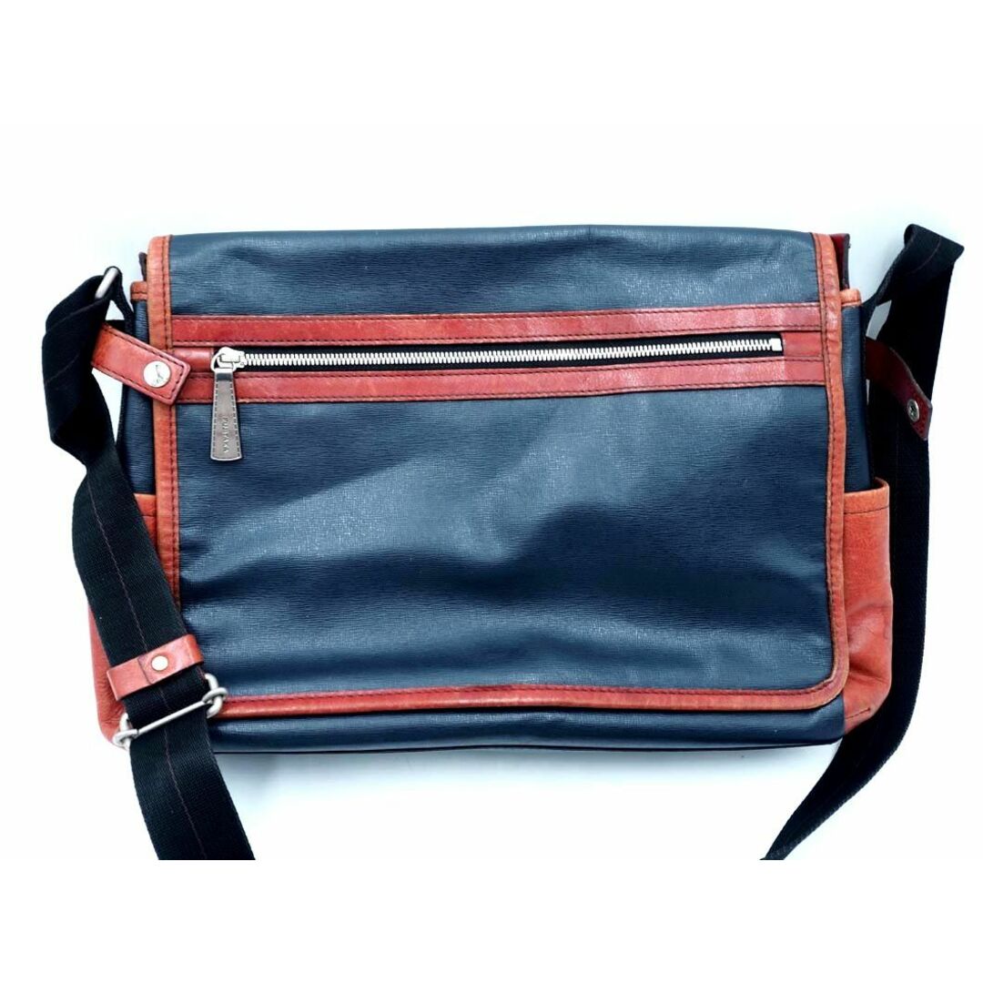 FUJITAKA クラリーノデュエ 人工皮革 牛革 メッセンジャー バッグ 濃紺 ■■◎メンズ メンズのバッグ(メッセンジャーバッグ)の商品写真