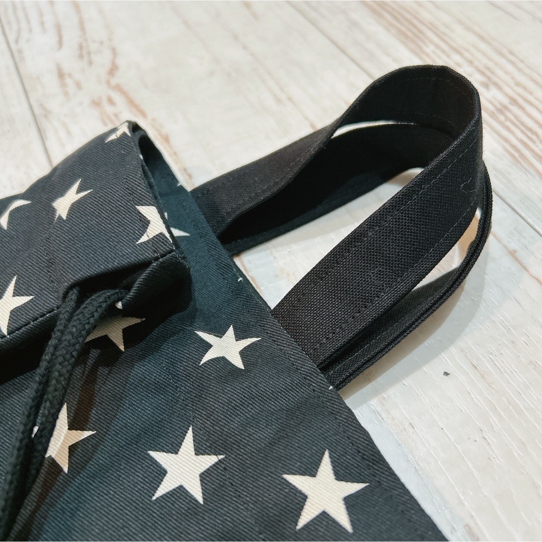 星柄(黒)×赤白ストライプ/体操着バッグ ハンドメイドのキッズ/ベビー(外出用品)の商品写真