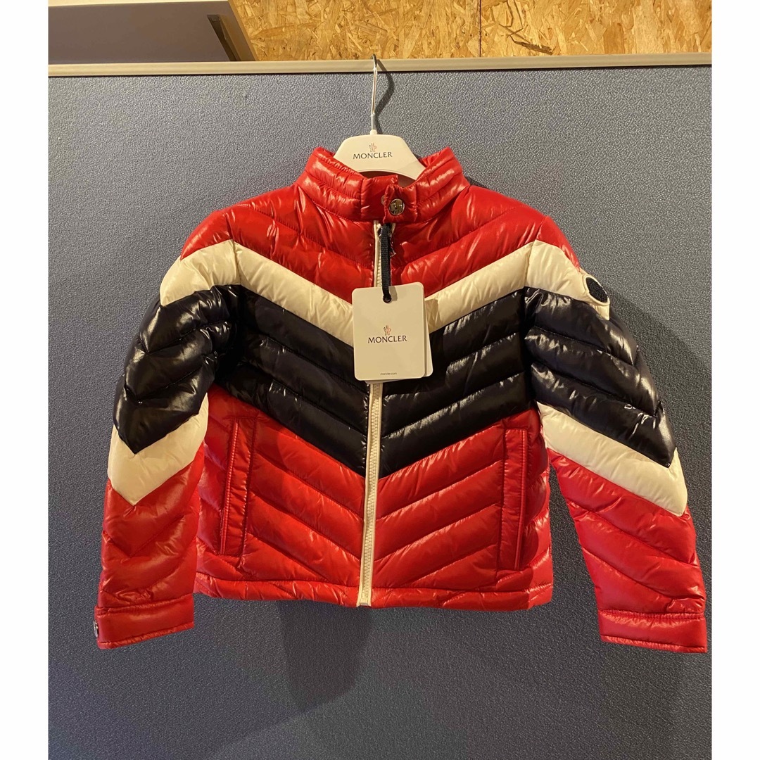 ダウン90%フェザー10％MONCLER モンクレール ベビー キッズ ダウンジャケット6A レッド