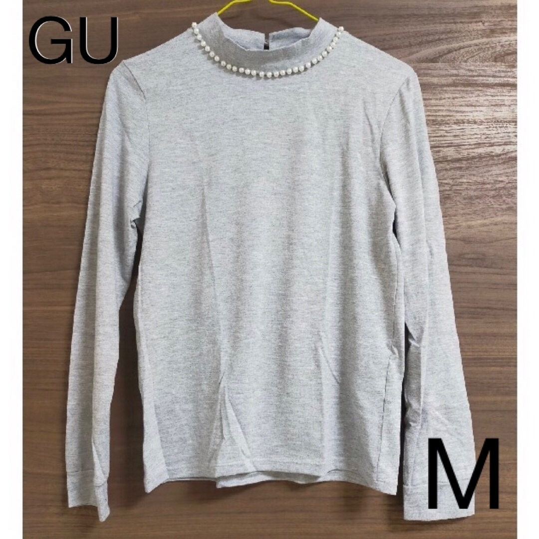 GU(ジーユー)の【GU】パール付き長袖トップス　M レディースのトップス(カットソー(長袖/七分))の商品写真