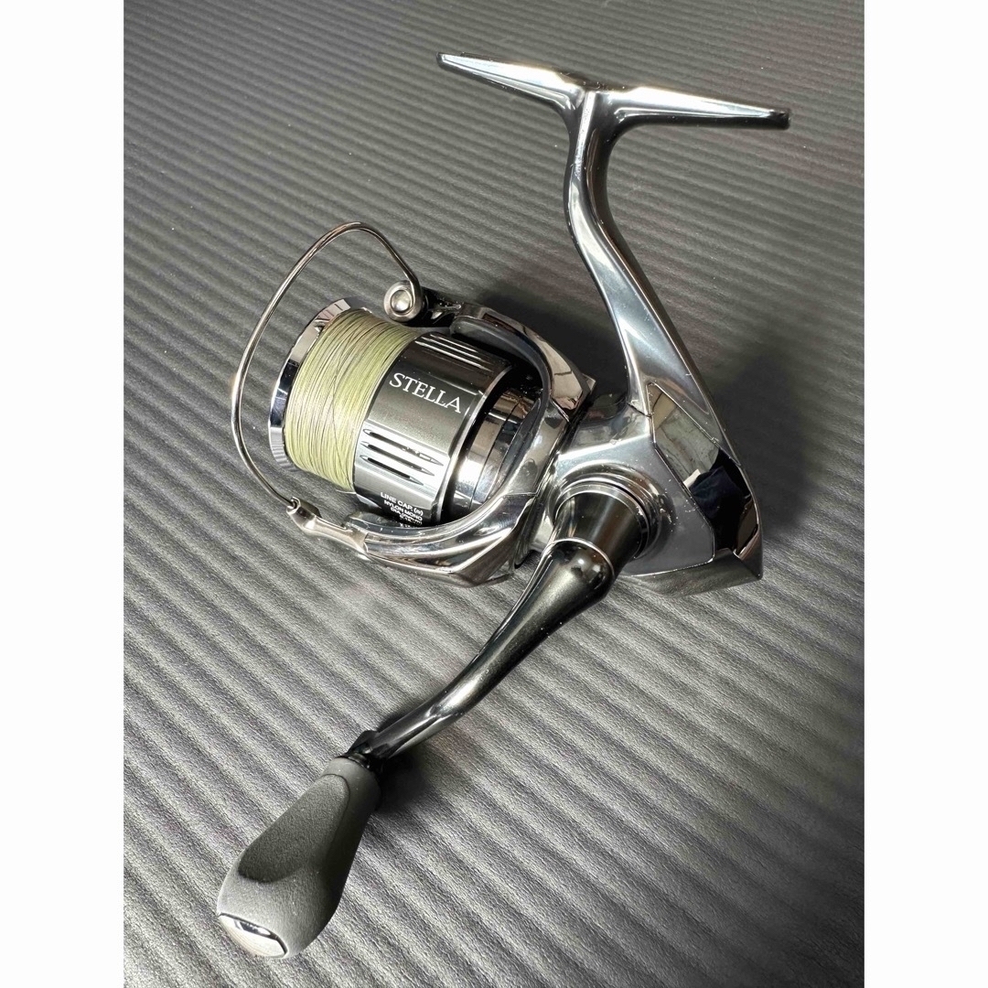 SHIMANO - 22ステラ 2500SHGの通販 by RUT's shop｜シマノならラクマ