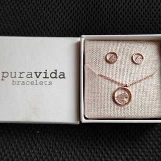 プラヴィダ(Pura Vida)のRon Herman取扱　日本未入荷 セレブに人気　Pura Vida２点セット(ピアス)