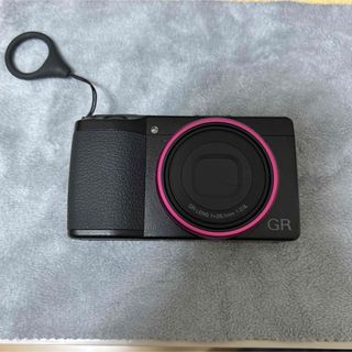 RICOH - RICOH GR DIGITAL II レンズ傷ありの通販 by ll ｜リコーなら ...