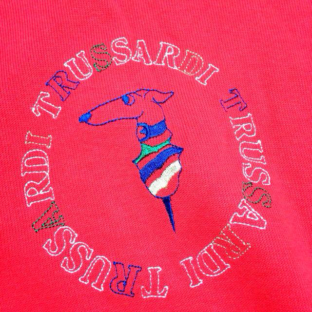 Trussardi(トラサルディ)のTRUSSARDI刺繍スウェット レディースのトップス(トレーナー/スウェット)の商品写真