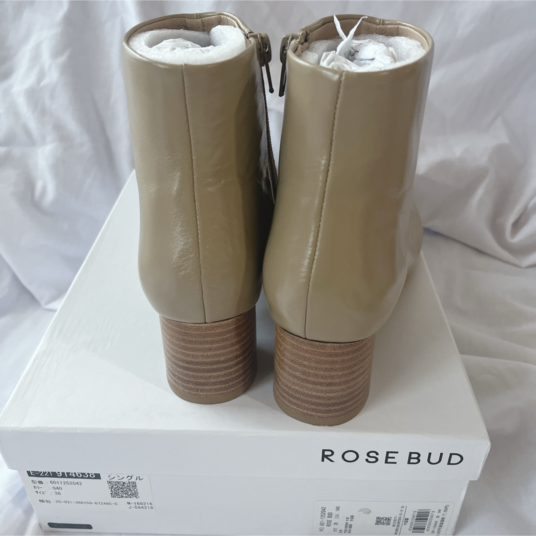 ROSE BUD(ローズバッド)の新品ROSE BUD ショートブーツ　38 レディースの靴/シューズ(ブーツ)の商品写真