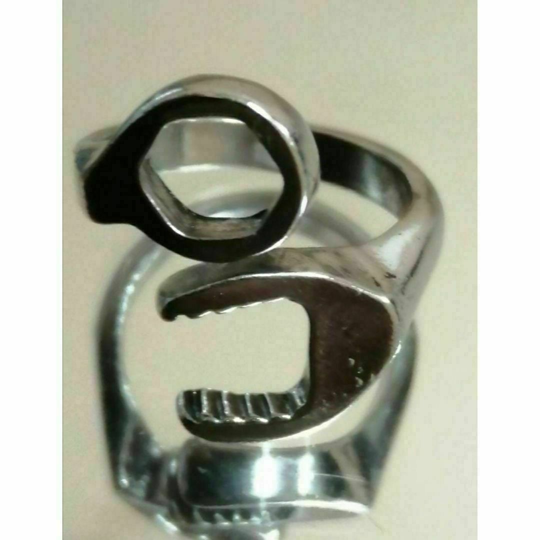 【A128】 リング　メンズ　指輪　シルバー　スパナ　20号 メンズのアクセサリー(リング(指輪))の商品写真