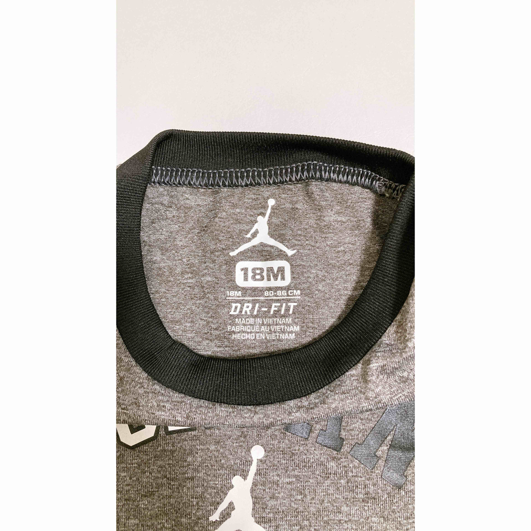 Jordan Brand（NIKE）(ジョーダン)のジョーダン　セットアップ　ベビー　Tシャツ 半ズボン　18M 80-86サイズ キッズ/ベビー/マタニティのベビー服(~85cm)(Ｔシャツ)の商品写真