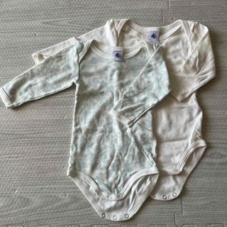 プチバトー(PETIT BATEAU)のPETIT BATERU ロンパース　2枚(ロンパース)