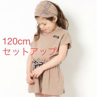 エックスガールステージス(X-girl Stages)の完売商品！！エックスガールステージス　ロゴTシャツ×ショートパンツ(Tシャツ/カットソー)