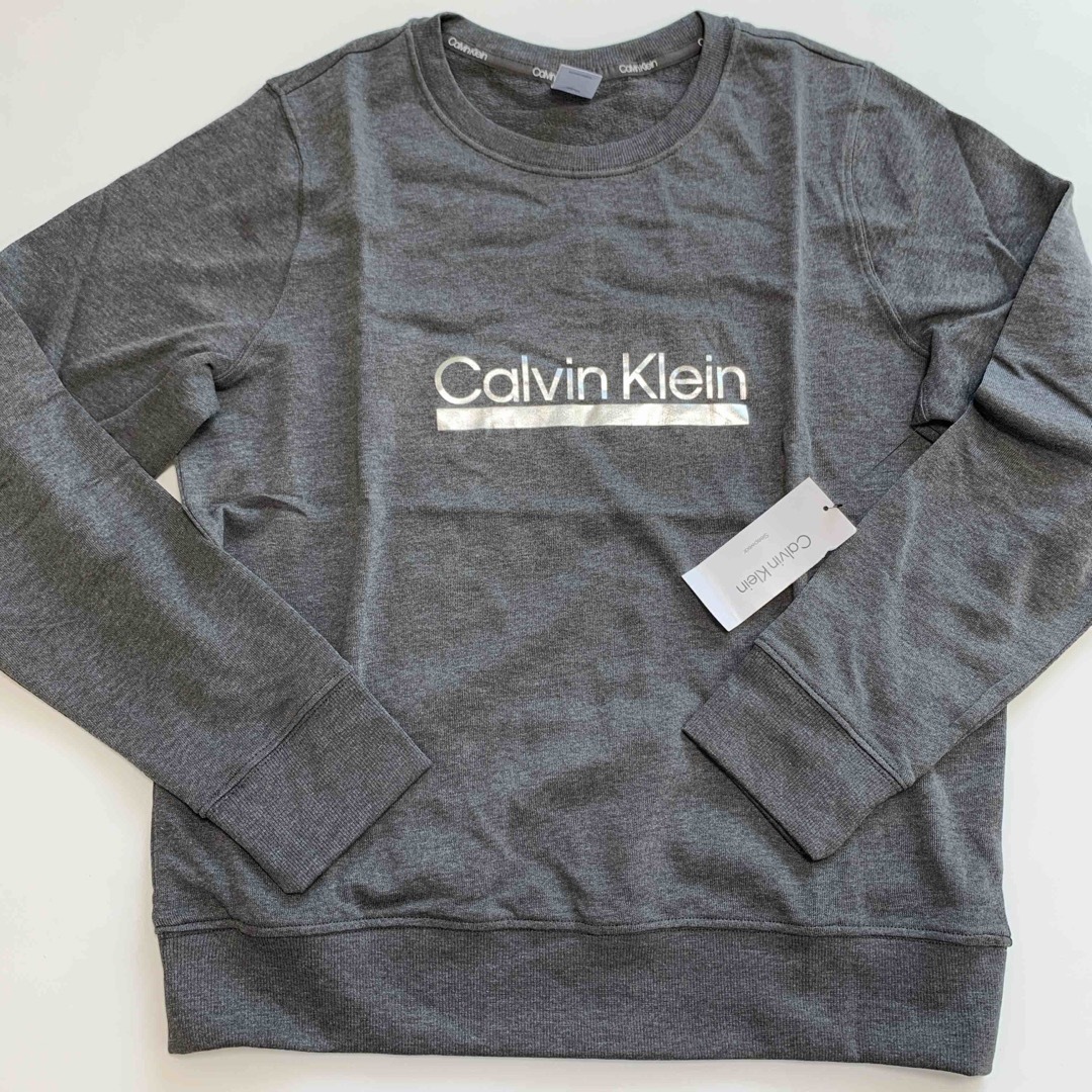 トップス新品未使用 Calvin Klein レディース裏起毛スウェット ...