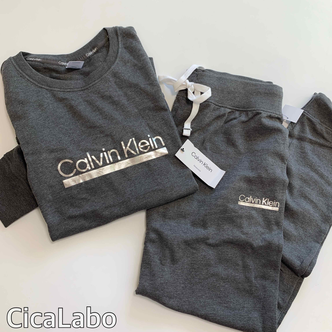 【新品】カルバンクライン トレーナー スウェット セットアップ チャコール MCalvinKlein