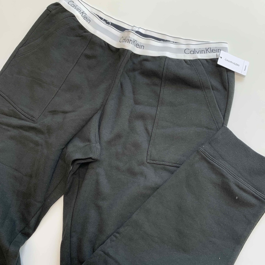 Calvin Klein - 【新品】カルバンクライン ジップパーカー スウェット