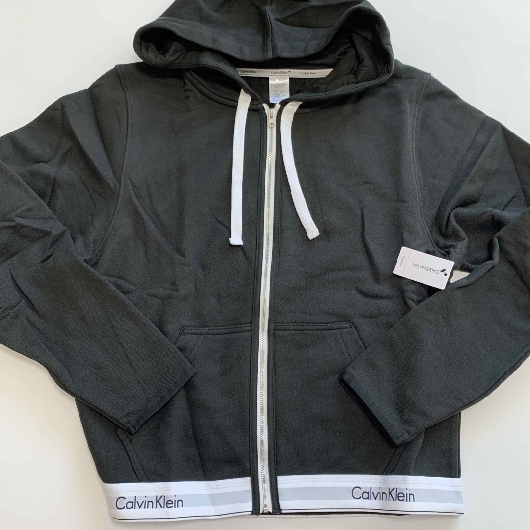 Calvin Klein - 【新品】カルバンクライン ジップパーカー スウェット