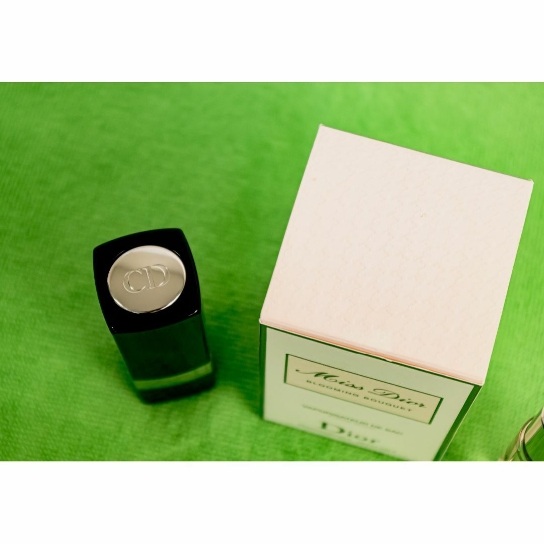 Christian Dior(クリスチャンディオール)のDior ミスディオール　ブルーミングブーケオードトワレ　バーススプレー コスメ/美容の香水(香水(女性用))の商品写真