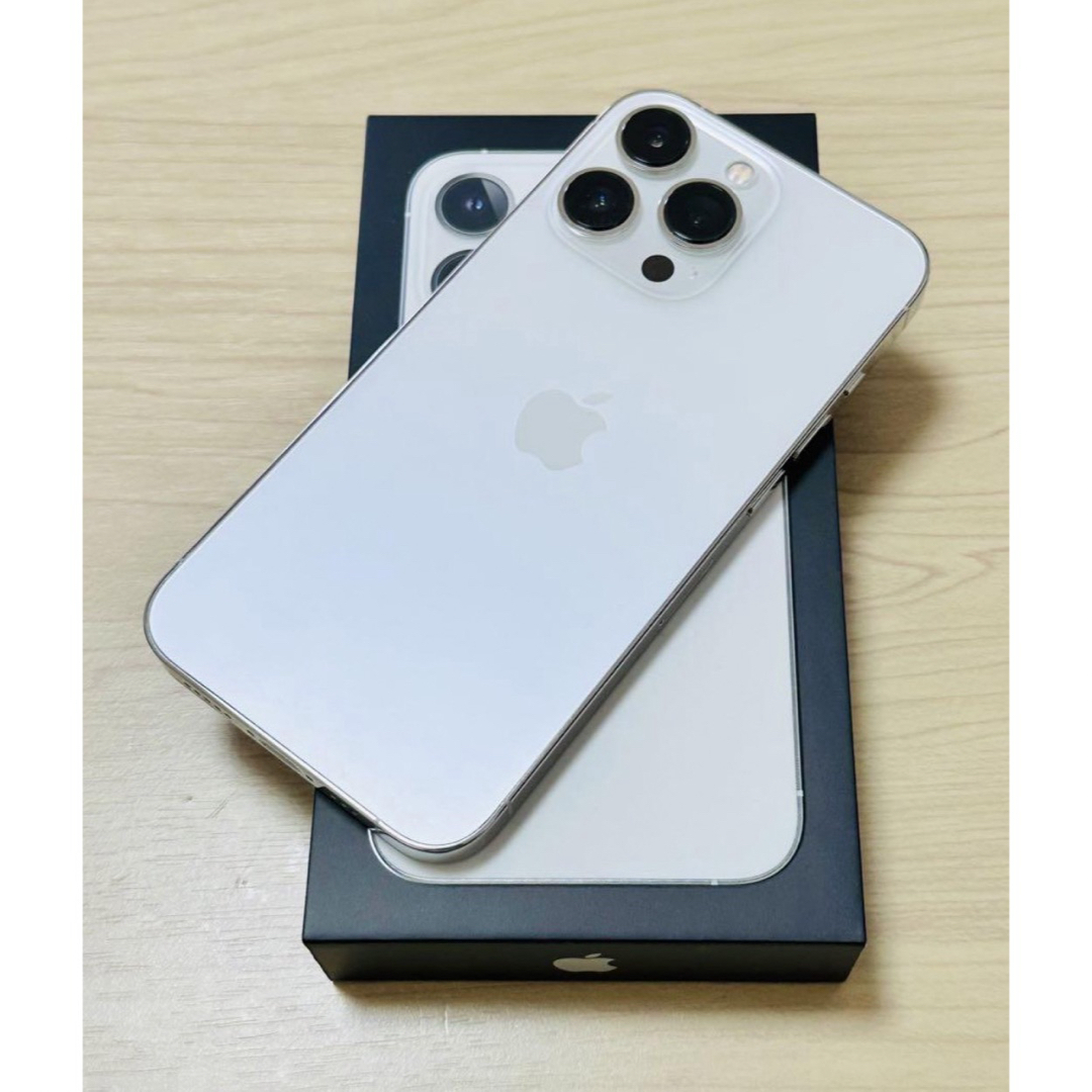 から厳選した iPhone 13 13 Pro 美品】iPhone ゴールド128 美品