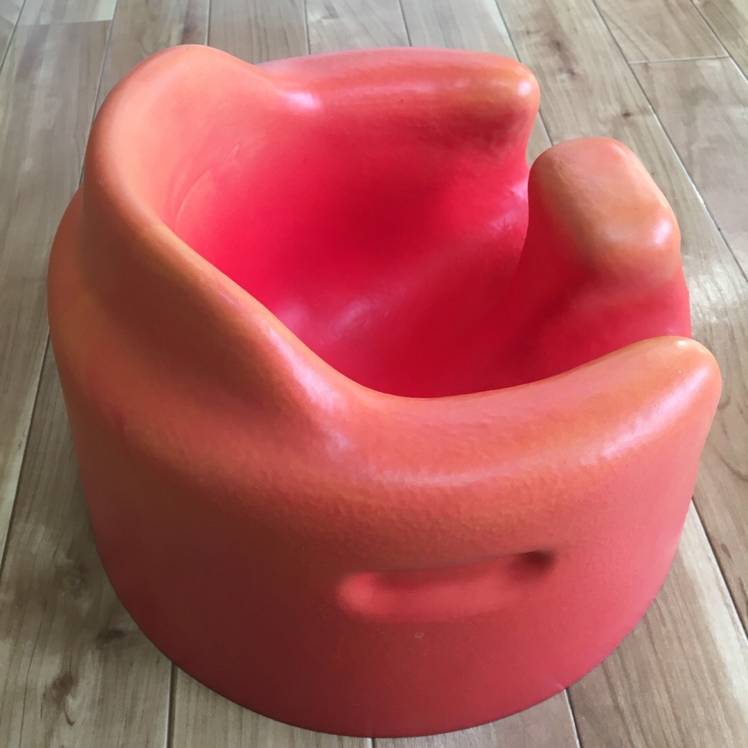 Bumbo ベビーチェア キッズ/ベビー/マタニティの授乳/お食事用品(その他)の商品写真