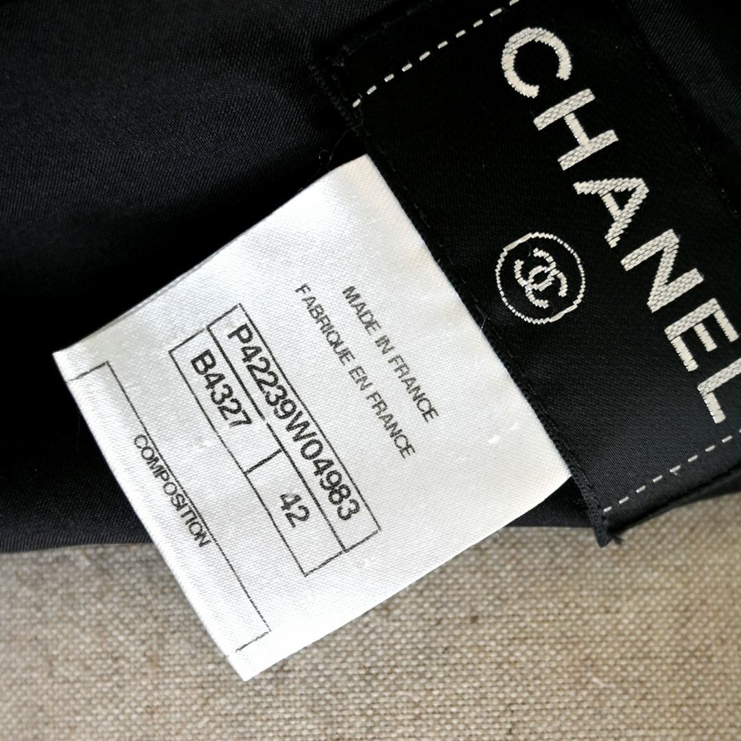 CHANEL(シャネル)の★CHANEL★美品★グリポア★ウール★ツイード★フレアーワンピース レディースのワンピース(ひざ丈ワンピース)の商品写真