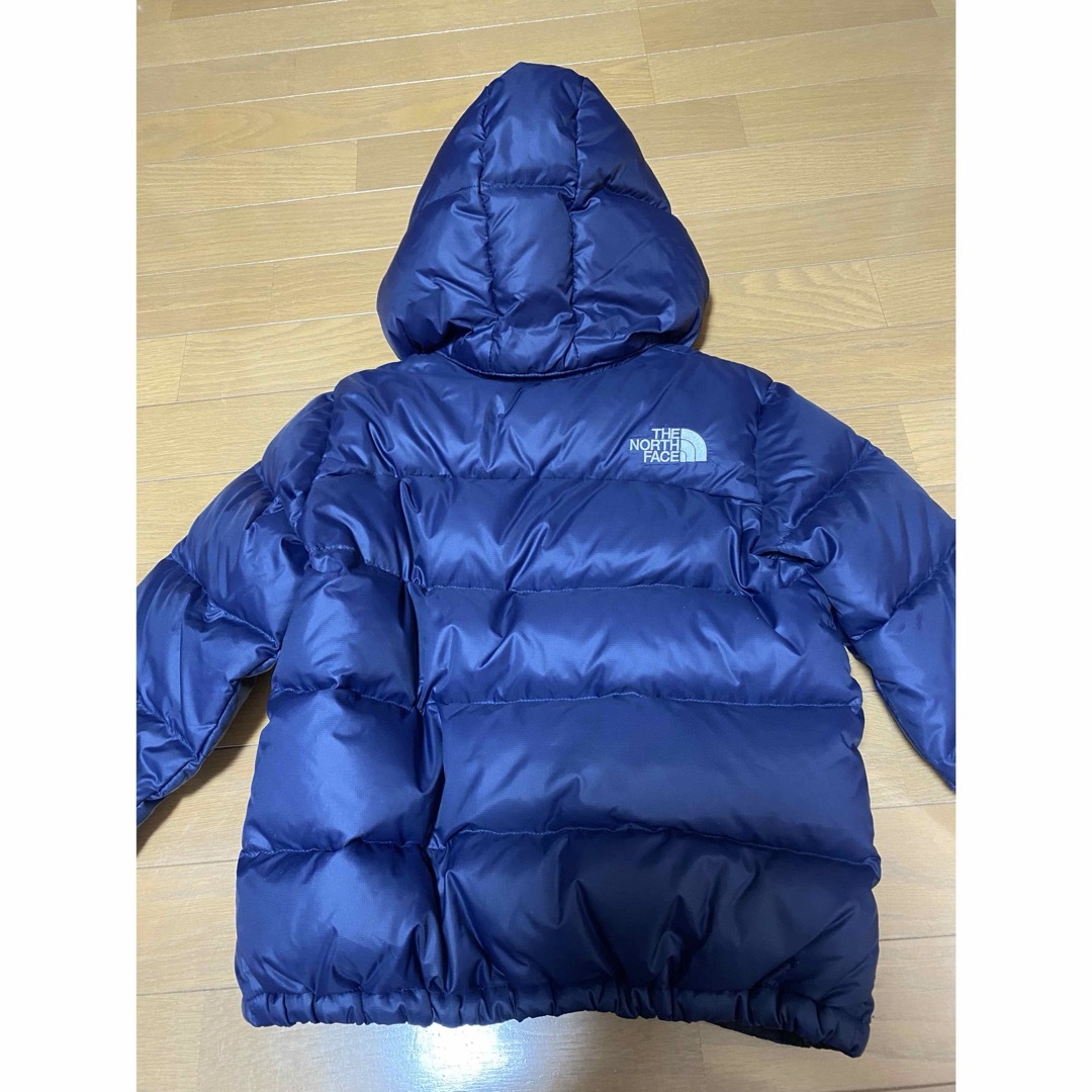 THE NORTH FACE(ザノースフェイス)の専用　ノースフェイス　ダウン　130 キッズ/ベビー/マタニティのキッズ服男の子用(90cm~)(ジャケット/上着)の商品写真