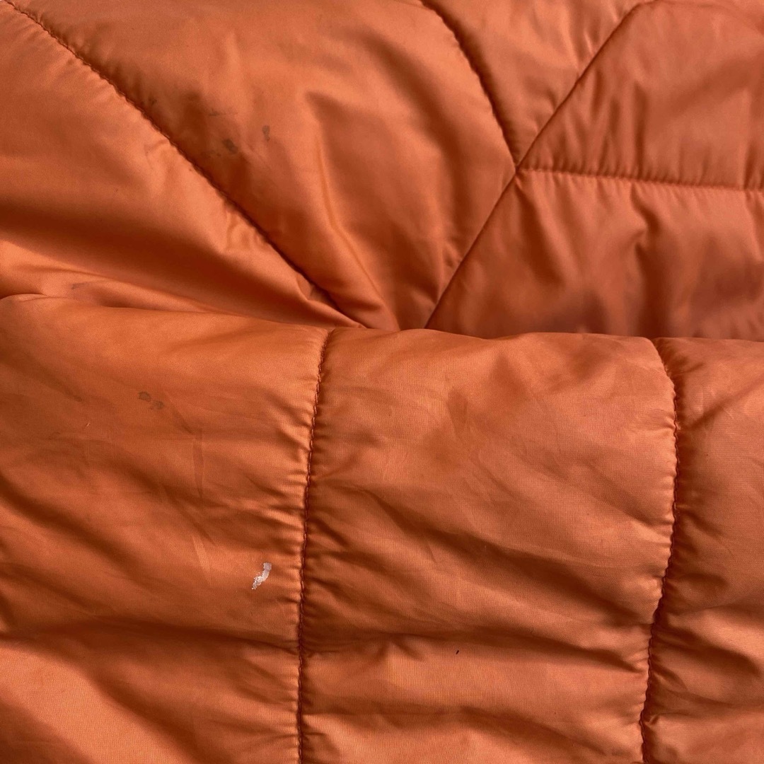 mont bell(モンベル)のモンベル　キッズ　リバーシブル　ダウンジャケット　オレンジ　紫　140 キッズ/ベビー/マタニティのキッズ服男の子用(90cm~)(ジャケット/上着)の商品写真