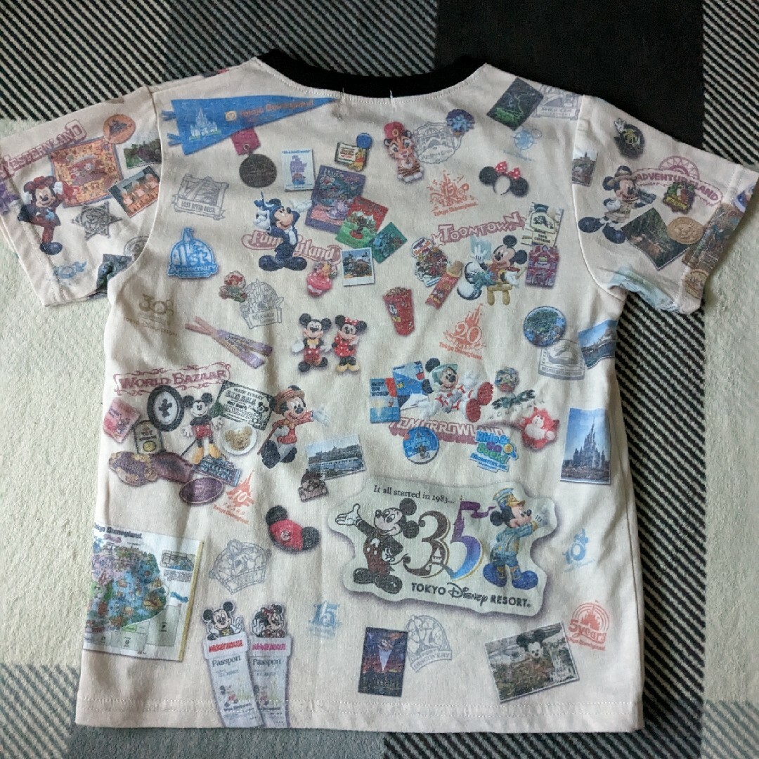 Disney(ディズニー)のディズニー Tシャツ 120 キッズ/ベビー/マタニティのキッズ服男の子用(90cm~)(Tシャツ/カットソー)の商品写真