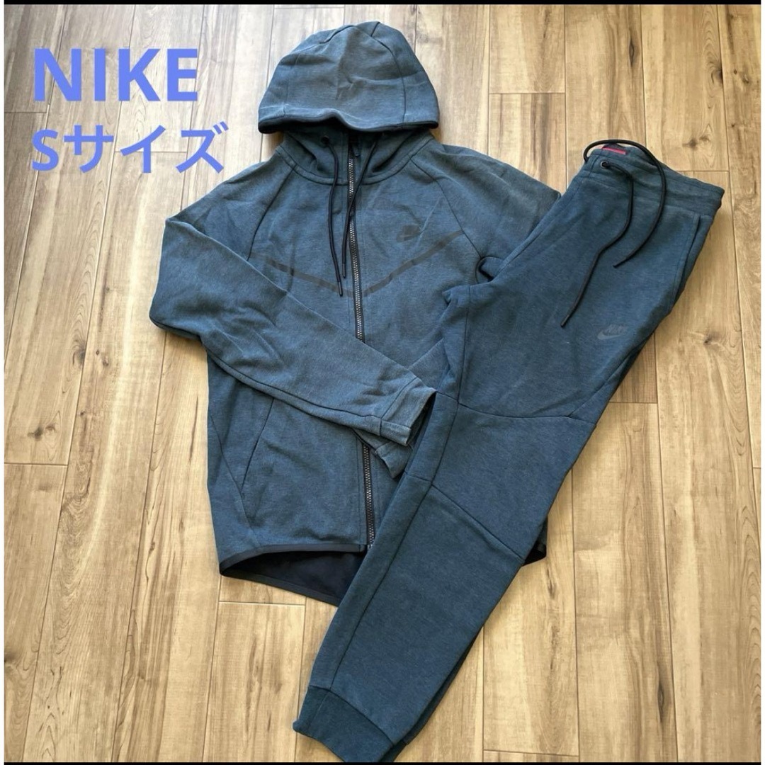 美品　NIKE テックフリース