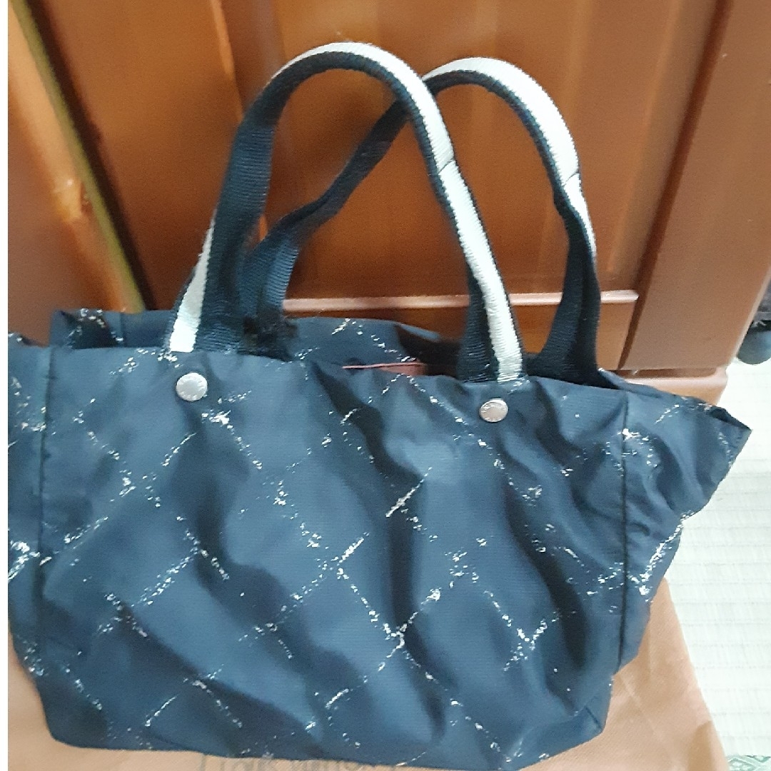 CHANEL - シャネル トートバッグの通販 by ダウ0225's shop｜シャネル ...