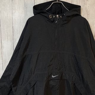 【ハーフジップ、センター刺繍ロゴ】NIKEナイロンジャケットかぶり黒M長袖