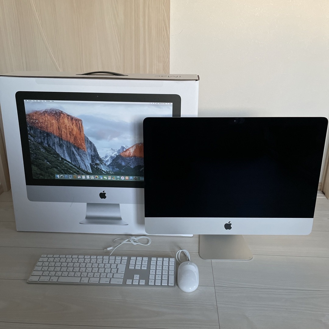 デスクトップ型PC⭐︎極美品⭐︎i Apple mac 2015 21.5inch A1418