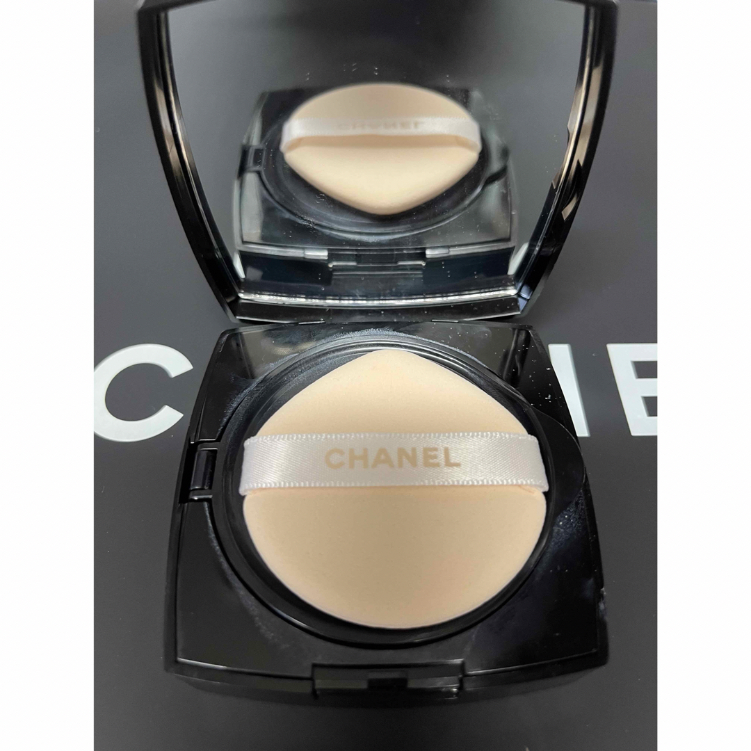 CHANEL(シャネル)のシャネル　レベージュ　ファンデーション　B10 コスメ/美容のベースメイク/化粧品(ファンデーション)の商品写真