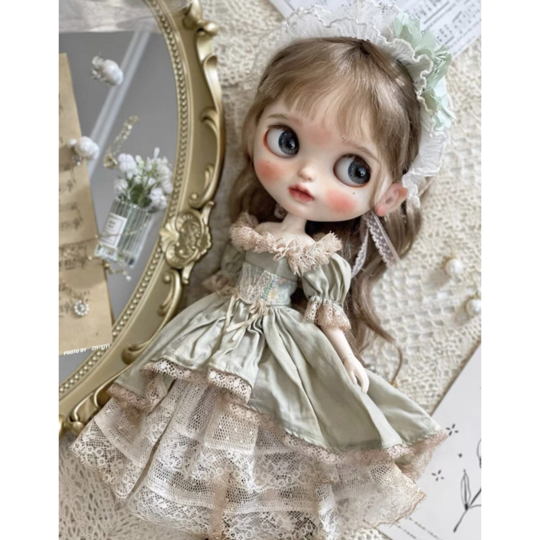 ブライス お洋服 アウトフィット 海外作家製 クラシックドレス ブライス お洋服 アウトフィット 海外作家製 クラシックドレス