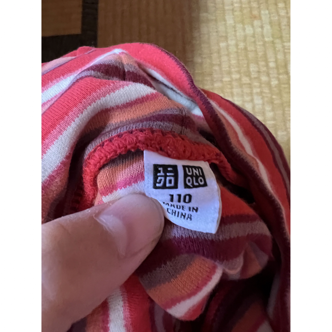 UNIQLO(ユニクロ)の【最終値下げ】UNIQLOトップス 110 キッズ/ベビー/マタニティのキッズ服女の子用(90cm~)(Tシャツ/カットソー)の商品写真