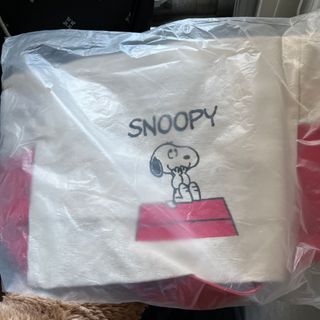 スヌーピー(SNOOPY)のスヌーピーポケット付きデザイントートバッグ(キャラクターグッズ)