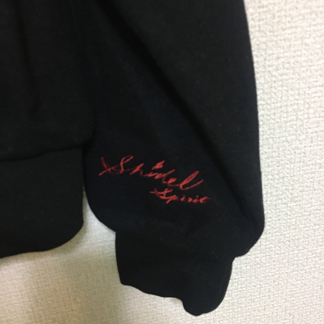 スナイデルとヴァージンのコラボブルゾン