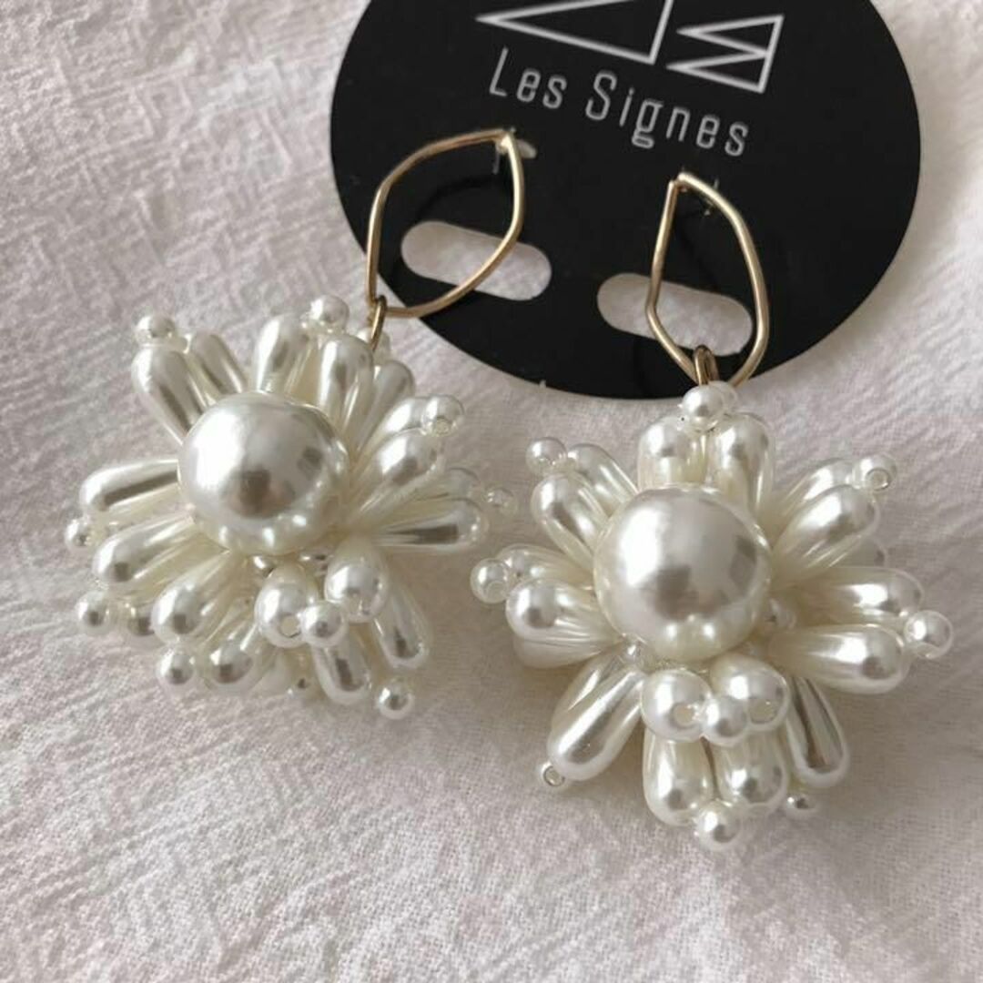 パールピアス　ラティス　LES signes lattice レディースのアクセサリー(ピアス)の商品写真