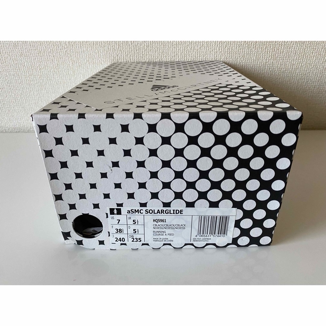 adidas(アディダス)のステラマッカートニー × アディダス ウィメンズ コア ブラック 24cm レディースの靴/シューズ(スニーカー)の商品写真