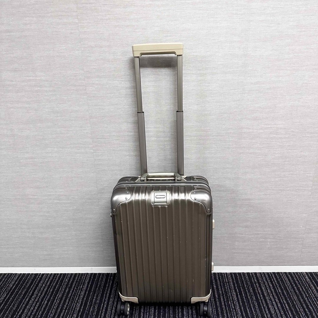 【値下げ】リモワ RIMOWA トパーズ 32L 機内持ち込み