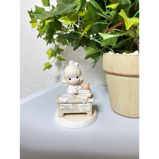 【中古品】プレシャス・モーメンツ　Precious Moments(置物)